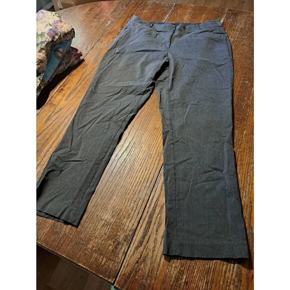 16S Lane Bryant Allie Grey Flat Front Wide Elastic Waist Pants w Rear Pockets - Picture 1 of 4